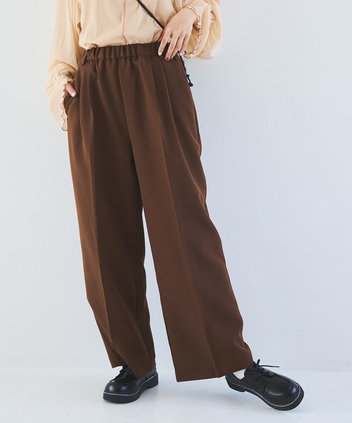 Crisp（クリスプ）の「アンクルストレートパンツ（その他パンツ・レディース・ブラック/ブラウン・FREE）」の2枚目の写真