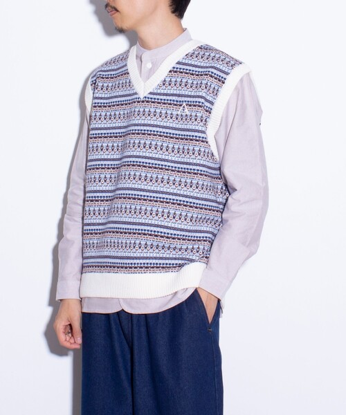 GEVACO(ゲバコ)の「【GEVACO/ゲバコ】ジャガードニットベスト フェアアイル柄(ベスト・メンズ・ホワイト/ネイビー/カーキ・M/L)」の12枚目の写真