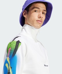 adidas（アディダス）の「レトロ クォータージップジャケット