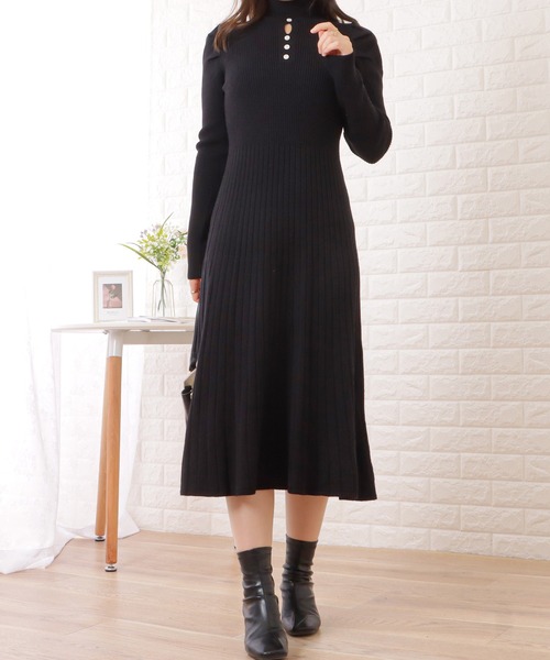 Lace Ladies(レースレディース)の「プチハイネックリブニットカットアウトワンピース(ワンピース・レディース・ベージュ/ブラック/ホワイト・FREE)」の11枚目の写真
