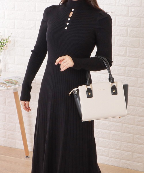 Lace Ladies(レースレディース)の「プチハイネックリブニットカットアウトワンピース(ワンピース・レディース・ベージュ/ブラック/ホワイト・FREE)」の15枚目の写真