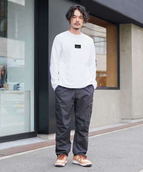 jiggys shop(ジギーズショップ)の「ボックスロゴロンT 長袖Tシャツ カットソー(Tシャツ/カットソー・メンズ・ホワイト/ブラック/ブルー系その他・MEDIUM/LARGE)」の5枚目の写真