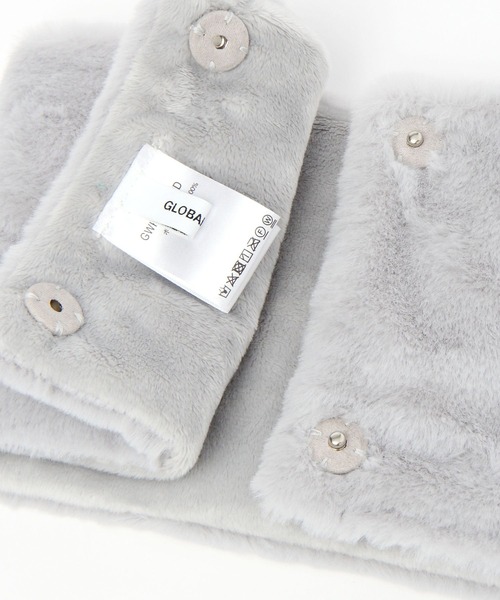 GLOBAL WORK（グローバルワーク）の「洗えるフワフワネックウォーマー/983939（ネックウォーマー/スヌード・キッズ・ブルーグレー/ライトベージュ・FREE）」の7枚目の写真