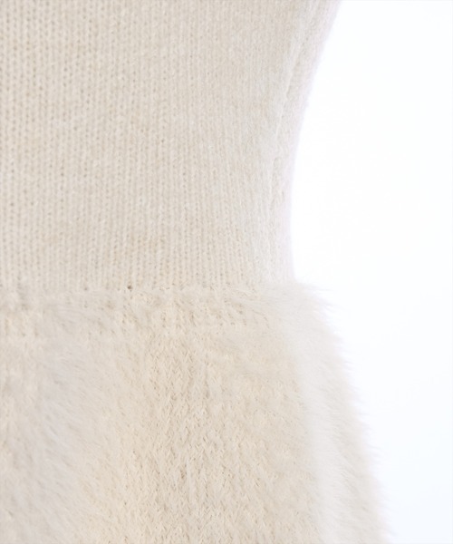 clear（クリア）の「シャギー切替ペプラムニットトップス≪STAY MOTION≫（ニット/セーター・レディース・ブラック/オフホワイト/ライトベージュ・F）」の21枚目の写真