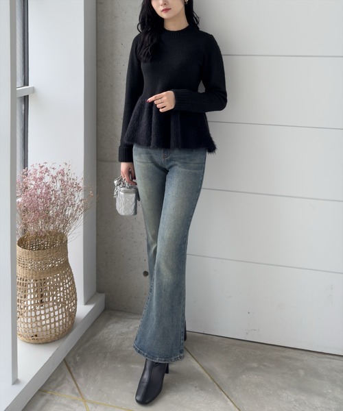 clear（クリア）の「シャギー切替ペプラムニットトップス≪STAY MOTION≫（ニット/セーター・レディース・ブラック/オフホワイト/ライトベージュ・F）」の7枚目の写真