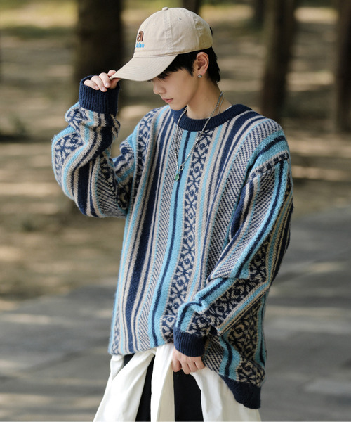 neos(ネオス)の「【neos -addictive design-】ルーズシルエット ジャガード 総柄 クルーネック ニット プルオーバー(ニット/セーター・メンズ・ネイビー/マスタード/ワインレッド/ブルー/グレー/ライトブラック/グリーン/テラコッタ/ブラック/ベージュ・LARGE/X-LARGE/MEDIUM)」の7枚目の写真