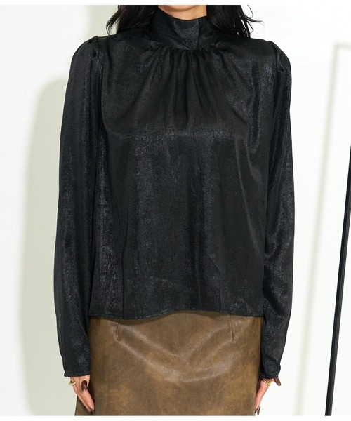 LATINA（ラティーナ）の「バックリボン メタリック ハイネック ブラウス 長袖（シャツ/ブラウス・レディース・ブラック・FREE）」の6枚目の写真