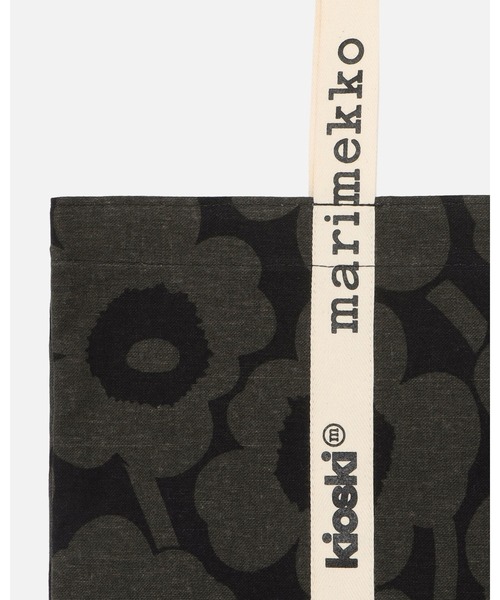 marimekko(マリメッコ)の「【kioski】【JAPAN EXCLUSIVE】Unikko / Carrier Midi(トートバッグ・レディース・ブラック・FREE)」の4枚目の写真