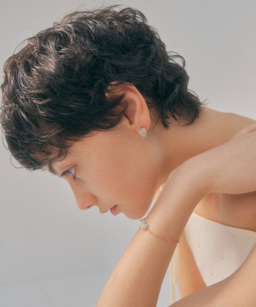 unsheer(アンシアー)の「gem stone pierce(ピアス(両耳用)・レディース・ホワイト×シルバー/ローズ系1/ライトグリーン系1/ローズ系2/ライトグリーン系2/ライトイエロー系2/ライトイエロー系1/ホワイト×ゴールド・FREE)」の19枚目の写真