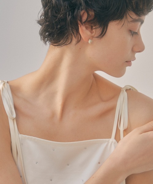unsheer(アンシアー)の「gem stone pierce(ピアス(両耳用)・レディース・ホワイト×シルバー/ローズ系1/ライトグリーン系1/ローズ系2/ライトグリーン系2/ライトイエロー系2/ライトイエロー系1/ホワイト×ゴールド・FREE)」の20枚目の写真