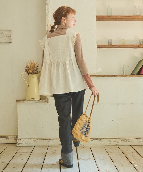 Crisp（クリスプ）の「ロールアップデニムパンツ（デニムパンツ・レディース・ブラック/ネイビー・FREE）」の11枚目の写真