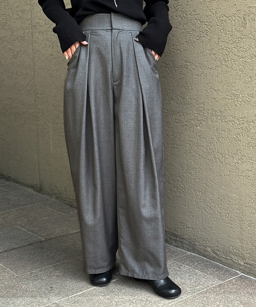 select MOCA(セレクトモカ)の「ディープタックワイドパンツ(スラックス・レディース・ネイビー/グレイッシュベージュ/グレー/ブラック・MEDIUM/SMALL/LARGE)」の10枚目の写真