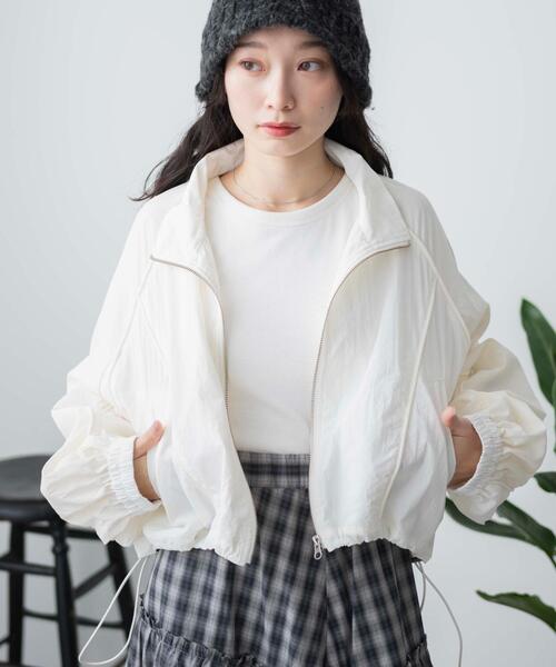 WEGO（ウィゴー）の「WEGO/ナイロントラックブルゾン（ブルゾン・レディース・サックスブルー/ブラック/ホワイト・FREE）」の2枚目の写真