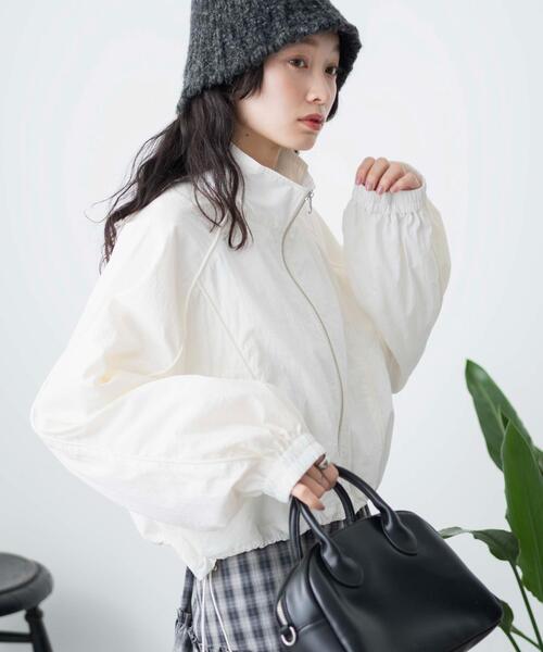 WEGO（ウィゴー）の「WEGO/ナイロントラックブルゾン（ブルゾン・レディース・サックスブルー/ブラック/ホワイト・FREE）」の12枚目の写真