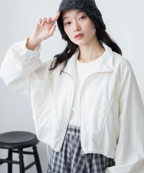 WEGO（ウィゴー）の「WEGO/ナイロントラックブルゾン（ブルゾン・レディース・サックスブルー/ブラック/ホワイト・FREE）」の13枚目の写真