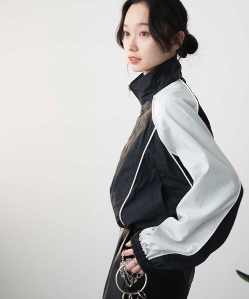 WEGO（ウィゴー）の「WEGO/ナイロントラックブルゾン（ブルゾン・レディース・サックスブルー/ブラック/ホワイト・FREE）」の16枚目の写真