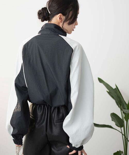 WEGO（ウィゴー）の「WEGO/ナイロントラックブルゾン（ブルゾン・レディース・サックスブルー/ブラック/ホワイト・FREE）」の17枚目の写真