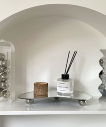 Pimientos（ピミエントス）の「脚つきニュアンスプレート/アクリルトレイ(RZ)（インテリア雑貨）」