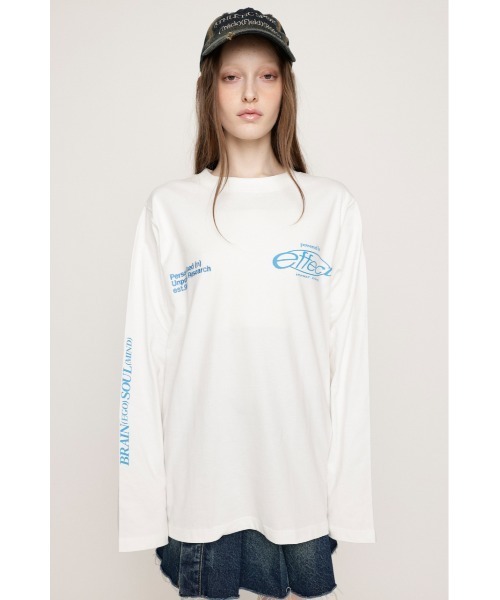 SLY(スライ)の「LOGO LONG SLEEVE T/SH ロゴ ロングスリーブ Tシャツ(Tシャツ/カットソー・レディース・レッド/ホワイト/杢グレー/ネイビー・FREE)」の5枚目の写真