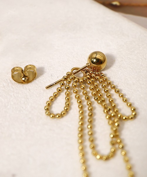 DiamondHearts（ダイヤモンドハーツ）の「片耳用 リボンチェーンピアス（ピアス（片耳用）・レディース・ゴールド・FREE）」の2枚目の写真