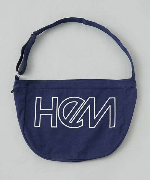 HeM（ヘム）の「HeM（ヘム）別注ニュースペーパーバッグ／メッセンジャーバッグ（ショルダーバッグ・メンズ・ブラック/ダークグリーン/ネイビー/オフホワイト・FREE）」の10枚目の写真