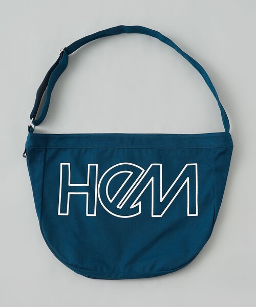 HeM（ヘム）の「HeM（ヘム）別注ニュースペーパーバッグ／メッセンジャーバッグ（ショルダーバッグ・メンズ・ブラック/ダークグリーン/ネイビー/オフホワイト・FREE）」の12枚目の写真