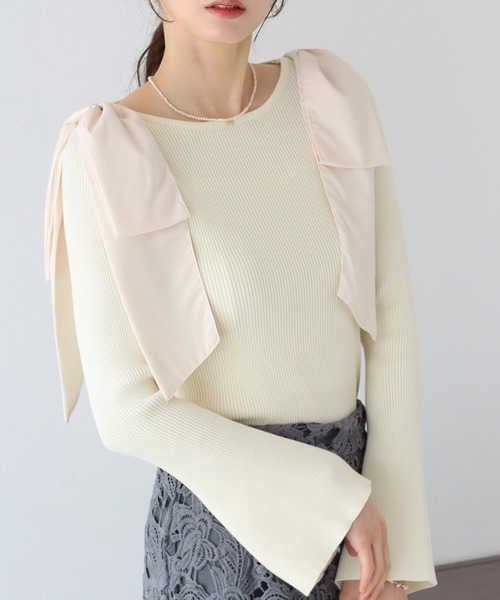 BLUEEAST（ブルーイースト）の「ショルダーリボンフレアリブニット（ニット/セーター・レディース・ブラック/ピンクベージュ/オフホワイト/ブラック×ブラック・MEDIUM）」の11枚目の写真