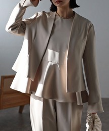 r.（アールドット）の「【セットアップ対応】ノーカラー　フレアラインジャケット（ノーカラージャケット）」