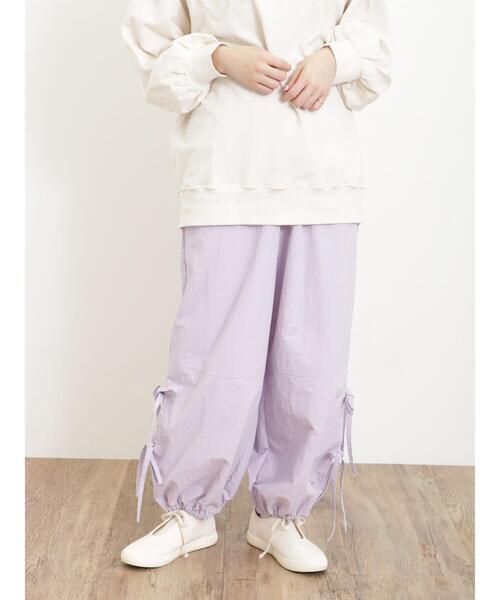 Samansa Mos2（サマンサ モスモス）の「脇リボンパラシュートパンツ（その他パンツ・レディース・カーキ/オフホワイト/ラベンダー・F）」の3枚目の写真