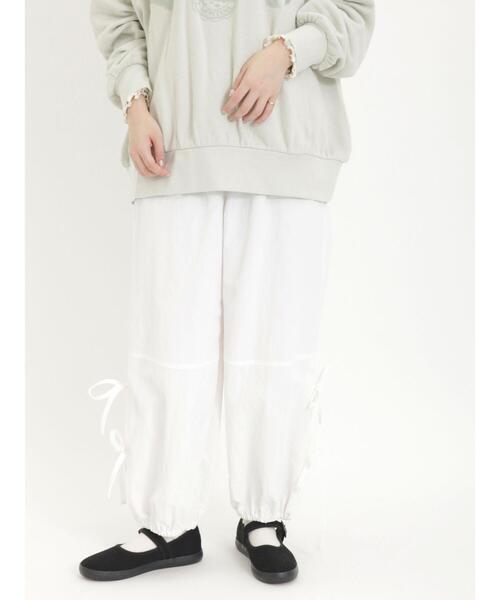 Samansa Mos2（サマンサ モスモス）の「脇リボンパラシュートパンツ（その他パンツ・レディース・カーキ/オフホワイト/ラベンダー・F）」の5枚目の写真