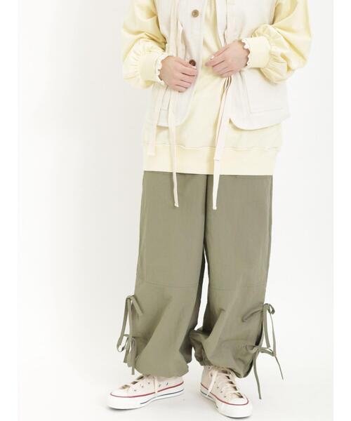 Samansa Mos2（サマンサ モスモス）の「脇リボンパラシュートパンツ（その他パンツ・レディース・カーキ/オフホワイト/ラベンダー・F）」の11枚目の写真