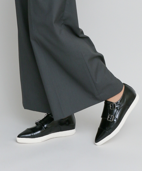 RODE SKO（ロデスコ）の「RODE SKO ILANA ポインテッドモンクシューズ（その他シューズ・レディース・ブラック/ホワイト・38/36/37）」の13枚目の写真