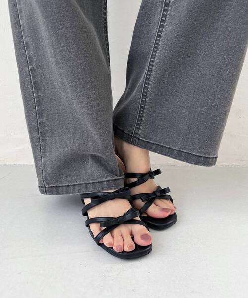 MAJESTIC LEGON(マジェスティックレゴン)の「ダブルリボンサンダル(サンダル・レディース・ブラック/アイボリー/シルバー・SMALL/MEDIUM/LARGE/X-LARGE)」の15枚目の写真