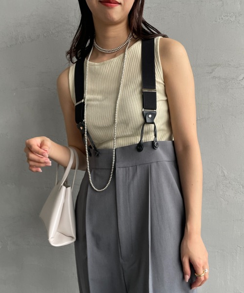 NOIR FABRIK（ヌワールファブリック）の「[NOIR FABRIK/ヌワールファブリック] ボートネック ノースリーブカットソー（タンクトップ・レディース・オフホワイト/チャコールグレー/ブルー/ブラック/ベージュ・0/1）」の17枚目の写真