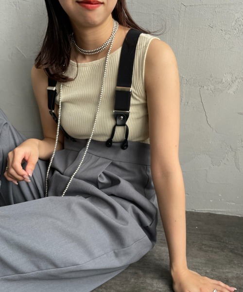 NOIR FABRIK（ヌワールファブリック）の「[NOIR FABRIK/ヌワールファブリック] ボートネック ノースリーブカットソー（タンクトップ・レディース・オフホワイト/チャコールグレー/ブルー/ブラック/ベージュ・0/1）」の16枚目の写真