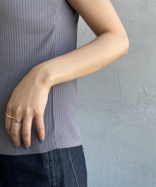 NOIR FABRIK（ヌワールファブリック）の「[NOIR FABRIK/ヌワールファブリック] ボートネック ノースリーブカットソー（タンクトップ・レディース・オフホワイト/チャコールグレー/ブルー/ブラック/ベージュ・0/1）」の15枚目の写真