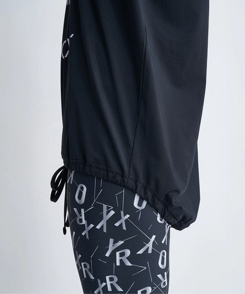 ROXY(ロキシー)の「FLAMINGO TEE/ロキシー裾紐水陸両用UVカット速乾半袖Tシャツ(Tシャツ/カットソー・レディース・グリーン/パープル/ブラック・LARGE/MEDIUM/SMALL)」の7枚目の写真