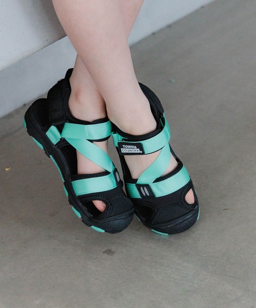 BAYFLOW（ベイフロー）の「[軽量！滑りにくく安心！]ガードテープサンダル(KIDS)（サンダル・キッズ・ブラック/カーキ/マルチ/シルバー/パープル/その他2/グリーン・17cm/18cm/19cm/20cm/21cm/22cm/23cm/23.0cm/22.0cm/18.0cm/20.0cm/21.0cm/17.0cm/19.0cm）」の4枚目の写真