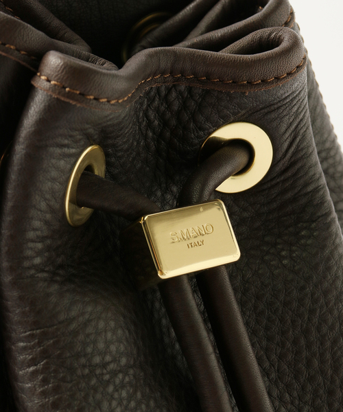 EDIFICE(エディフィス)の「【S.MANO / エス マーノ】DRAWSTRING BAG SMALL(ショルダーバッグ・メンズ・ブラウン・FREE)」の12枚目の写真