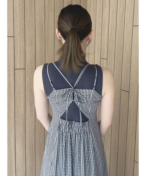 dazzlin(ダズリン)の「フロント刺繍ワンピース(ワンピース・レディース・ピンク/ブラック・SMALL/MEDIUM)」の7枚目の写真