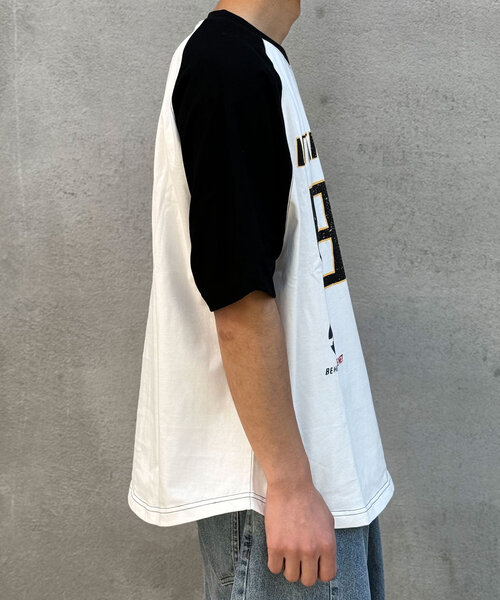 CIAOPANIC（チャオパニック）の「【ユニセックス】ホッケーグラフィックラグランTEE（Tシャツ/カットソー・レディース・レッド/ブラック/ネイビー・FREE）」の16枚目の写真