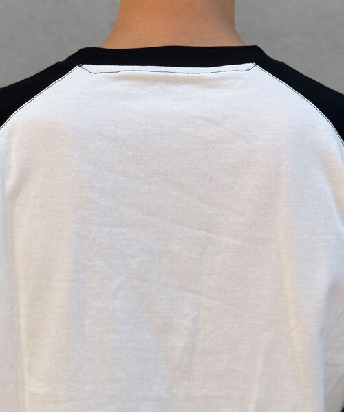 CIAOPANIC（チャオパニック）の「【ユニセックス】ホッケーグラフィックラグランTEE（Tシャツ/カットソー・レディース・レッド/ブラック/ネイビー・FREE）」の14枚目の写真