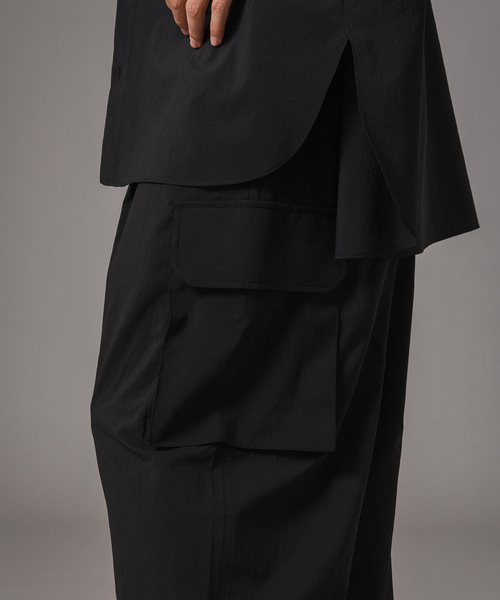 EDIFICE（エディフィス）の「T/E(ティー/イー) M-47 カーゴパンツ（カーゴパンツ・メンズ・ブラック/ネイビー・MEDIUM/LARGE）」の14枚目の写真