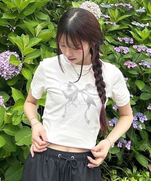 tシャツ A'GEM/9 × .kom 「.KOM/ドットケーオーエム」 サイドリボンクロップ Tシャツ レディース KOM tシャツ A'GEM/9 × .kom 「.KOM/ドットケーオーエム
