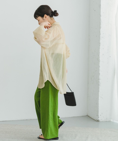 ITEMS URBANRESEARCH（アイテムズ アーバンリサーチ）の「シアーヨウリュウバンドカラーシャツ（シャツ/ブラウス・レディース・オレンジ/ブラック/オフホワイト・FREE）」の15枚目の写真