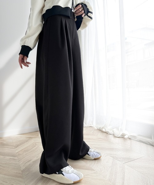 セール】美脚魅せが叶う。2way裾フック付きダブルタックワイド