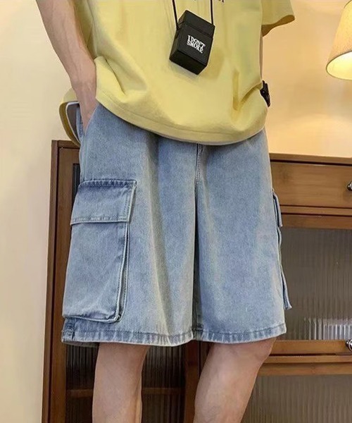 lilful(リルフル)の「ケミカルウォッシュ デニムカーゴパンツ(カーゴパンツ・メンズ・ブラック/サックスブルー/ネイビー・L/M)」の2枚目の写真