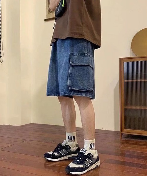 lilful(リルフル)の「ケミカルウォッシュ デニムカーゴパンツ(カーゴパンツ・メンズ・ブラック/サックスブルー/ネイビー・L/M)」の6枚目の写真
