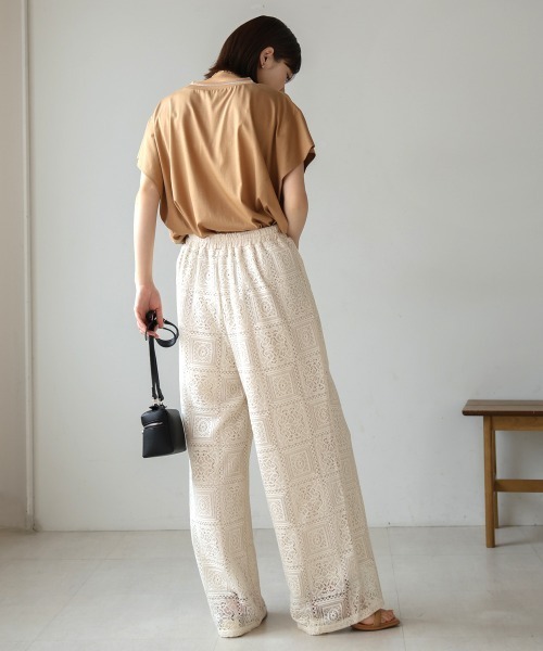 Bou Jeloud（ブージュルード）の「ブロックレースストレートパンツ（その他パンツ・レディース・アイボリー/ブラック・38）」の9枚目の写真