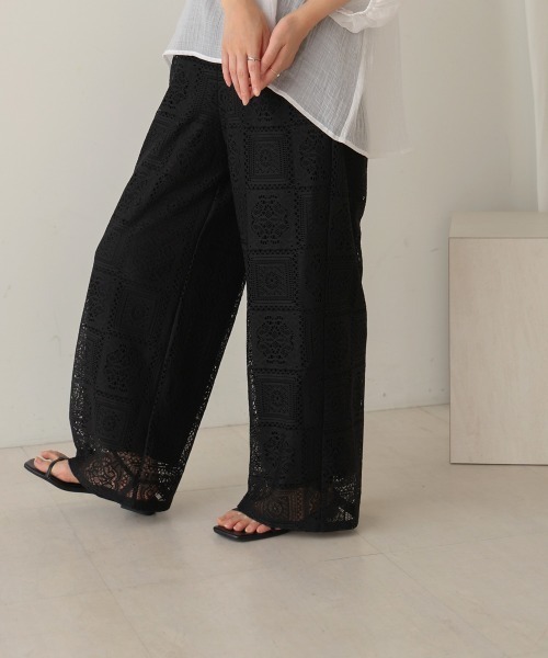 Bou Jeloud（ブージュルード）の「ブロックレースストレートパンツ（その他パンツ・レディース・アイボリー/ブラック・38）」の15枚目の写真